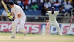 First-Test--Pietersen-bowled-by-Taylor_3287782.jpg